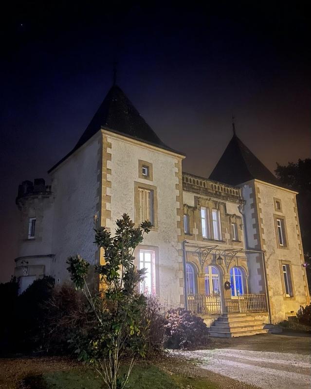 Manoir - 450 m² - 24 pièces