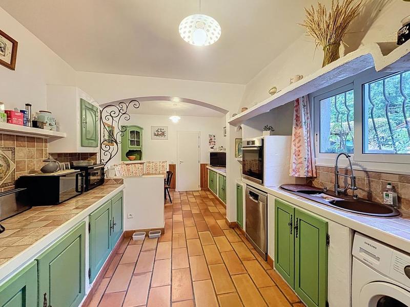 Villa - 150 m² - 4 pièces