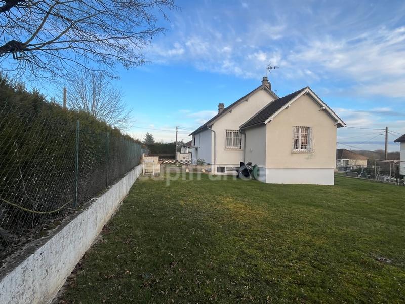 Maison - 94 m² - 4 pièces