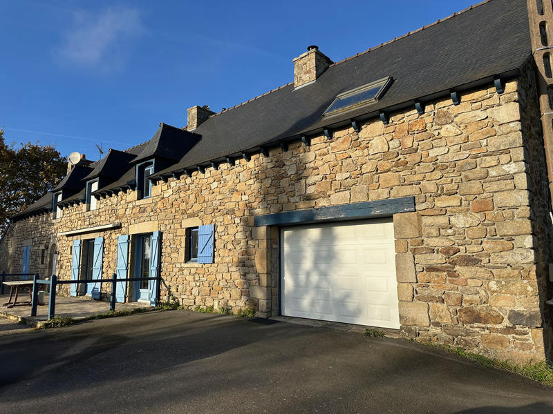 Maison - 144 m² - 5 pièces