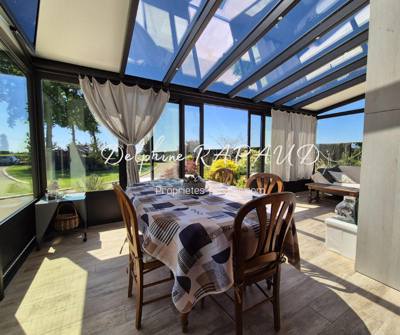 Maison - 167 m² - 7 pièces