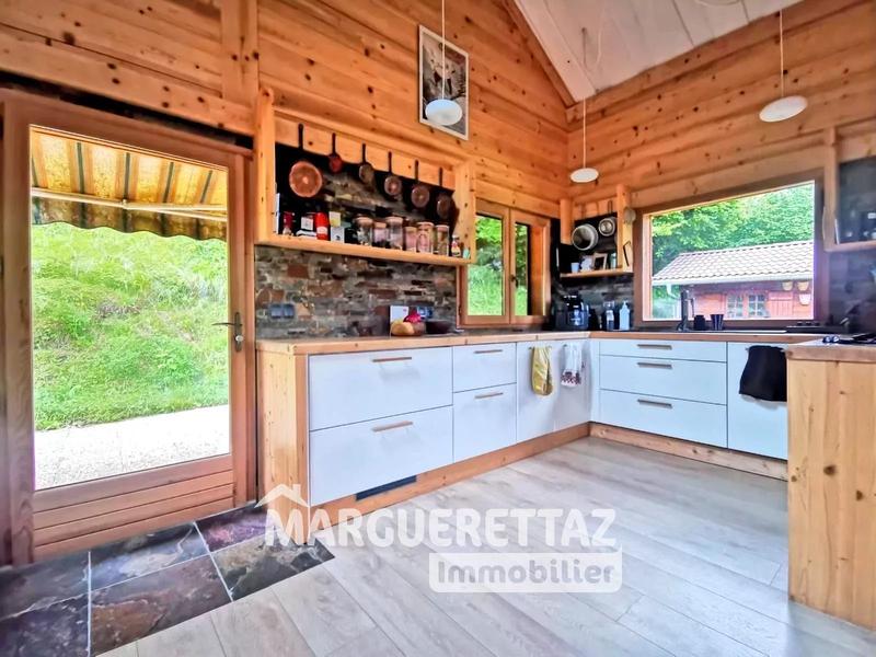 Châlet - 137 m² - 5 pièces