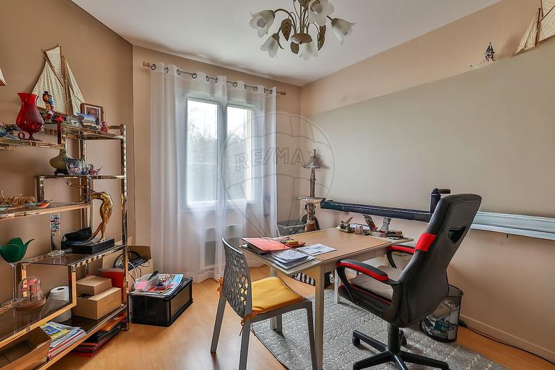 Pavillon - 121 m² - 6 pièces