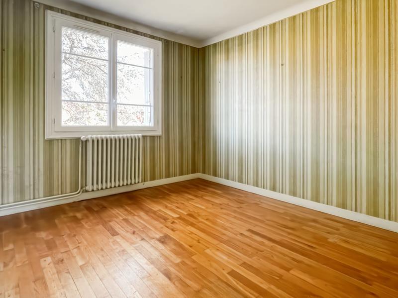 Maison - 92 m² - 5 pièces