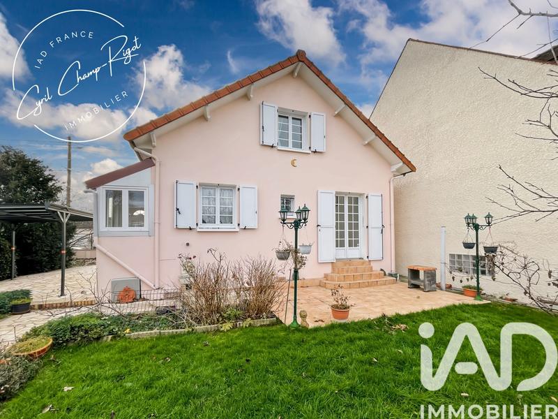 Maison - 74 m² - 4 pièces