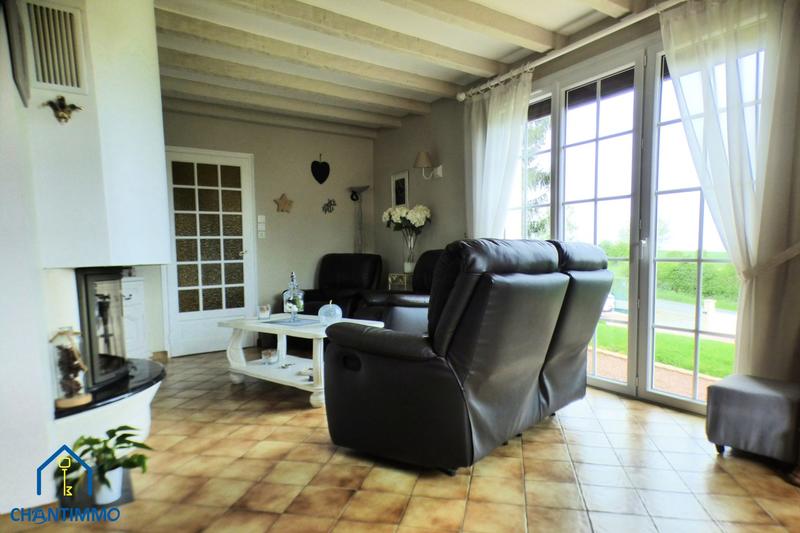 Maison - 121 m² - 6 pièces