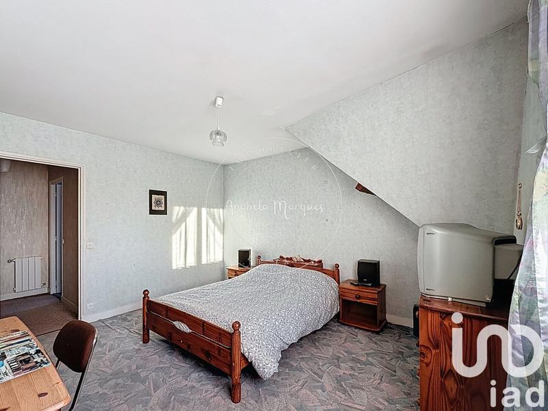 Maison - 184 m² - 7 pièces