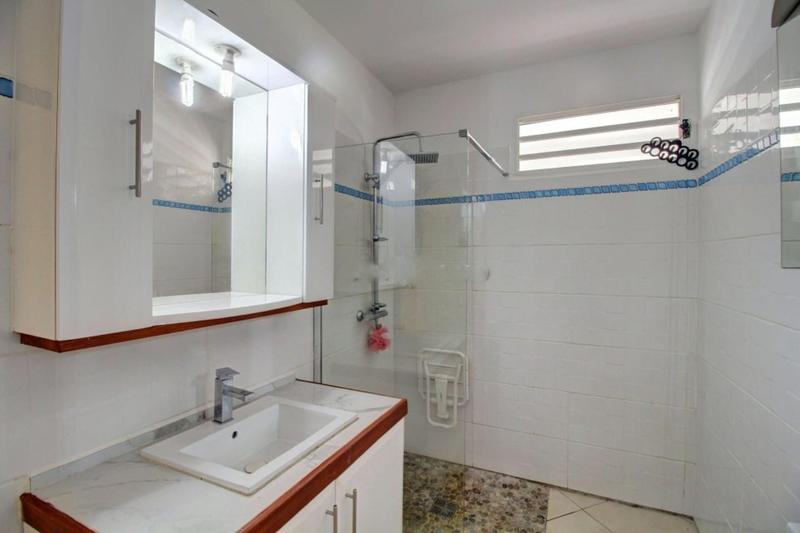 Villa - 180 m² - 6 pièces