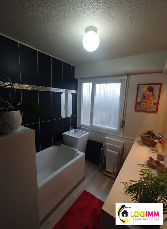 Appartement - 64 m² - 3 pièces