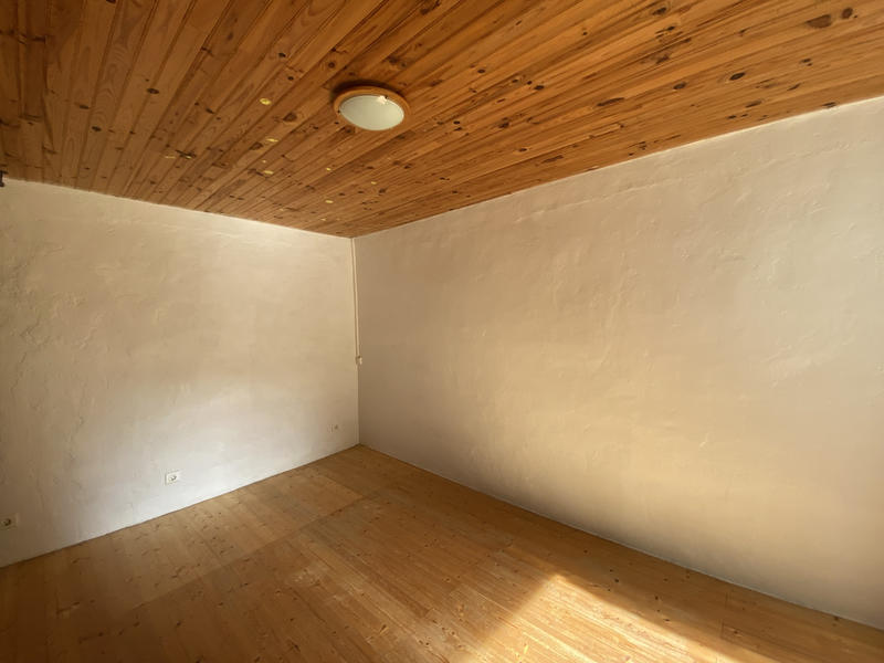 Maison - 107 m² - 7 pièces