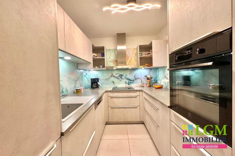 Appartement - 68 m² - 3 pièces