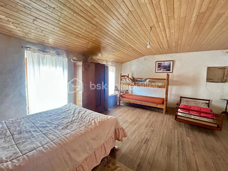 Maison de village - 105 m² - 5 pièces