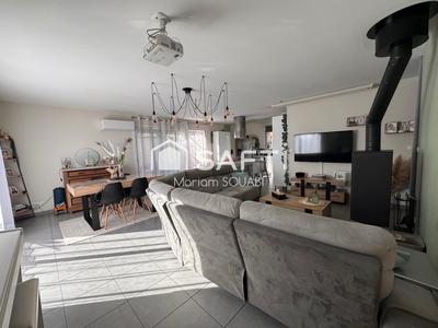 Maison - 100 m² - 5 pièces