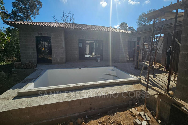 Villa - 160 m² - 4 pièces