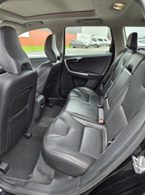 Volvo Xc60 D4 190 ch Summum Geartronic a