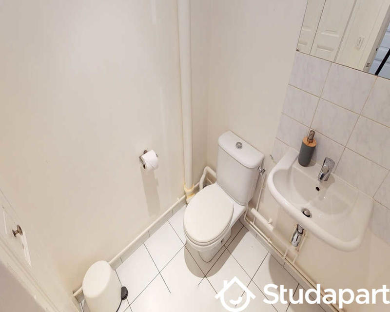 Chambre - 95 m² - 1 pièce