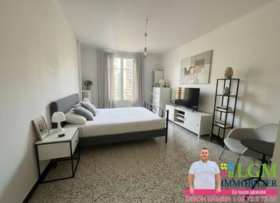 Appartement - 103 m² - 4 pièces