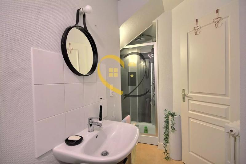 Immeuble mixte - 298 m²