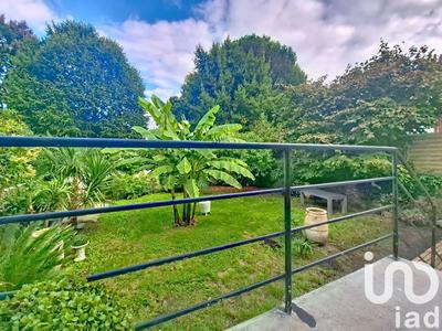 Maison - 98 m² - 5 pièces