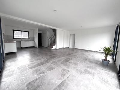 Maison - 124 m² - 5 pièces