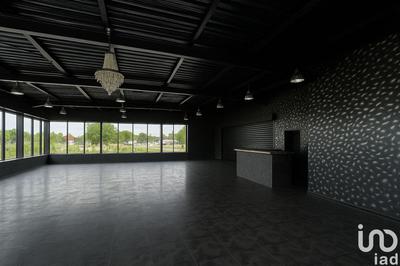 Local commercial - 349 m²