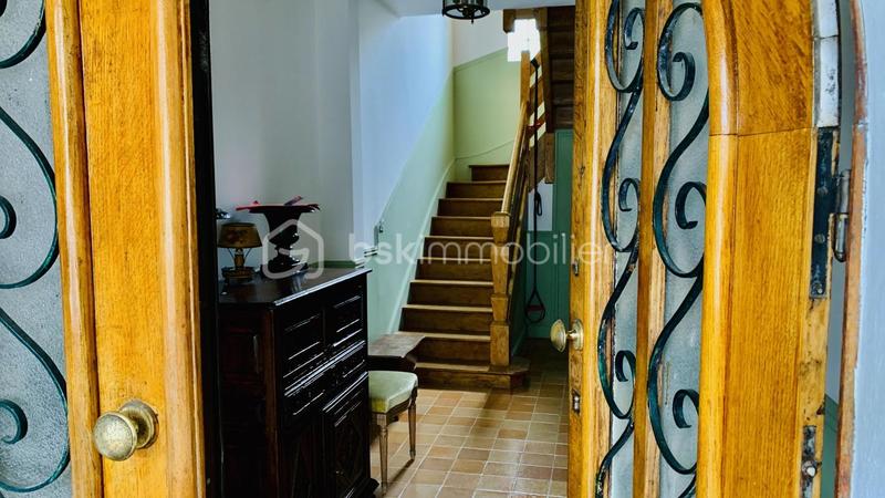 Maison en pierre - 241 m² - 10 pièces