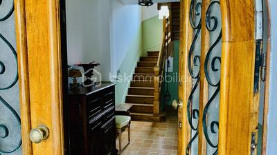 Maison en pierre - 241 m² - 10 pièces