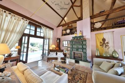 Maison - 480 m² - 10 pièces