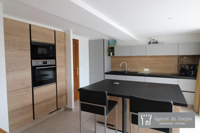 Maison ancienne - 250 m² - 9 pièces