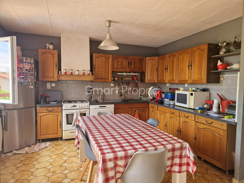 Maison - 82 m² - 4 pièces