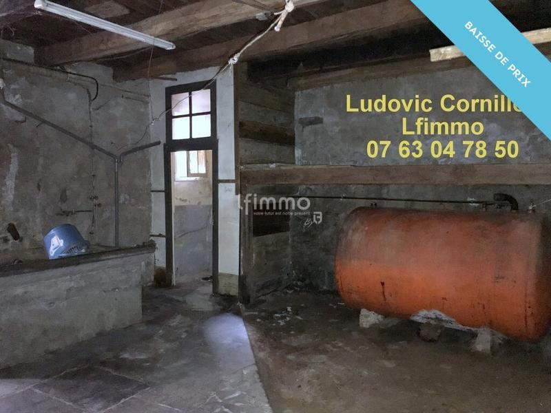 Maison de village - 280 m² - 8 pièces