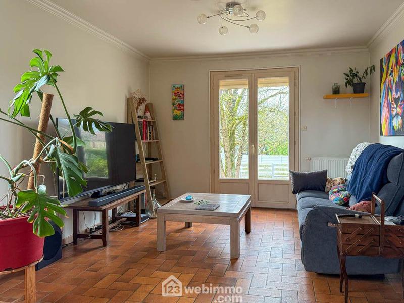 Maison - 94 m² - 5 pièces