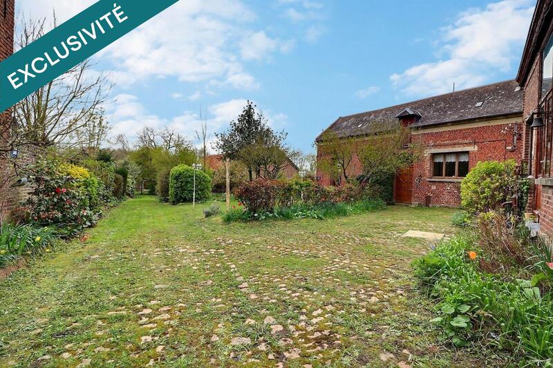 Maison de maîtres - 332 m² - 12 pièces