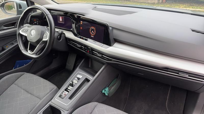 Volkswagen Golf VIII 1.5 eTSI 150 Dsg7 Life 1st