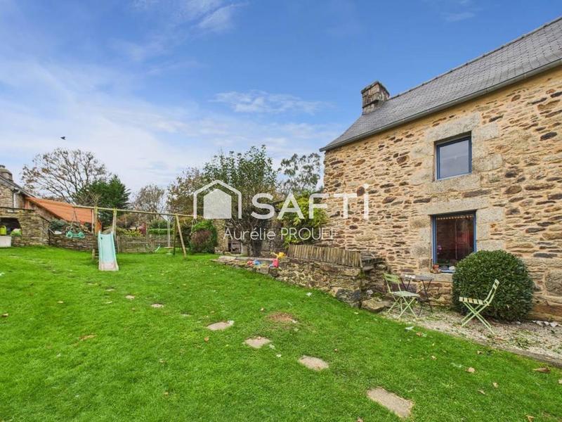 Maison - 200 m² - 7 pièces