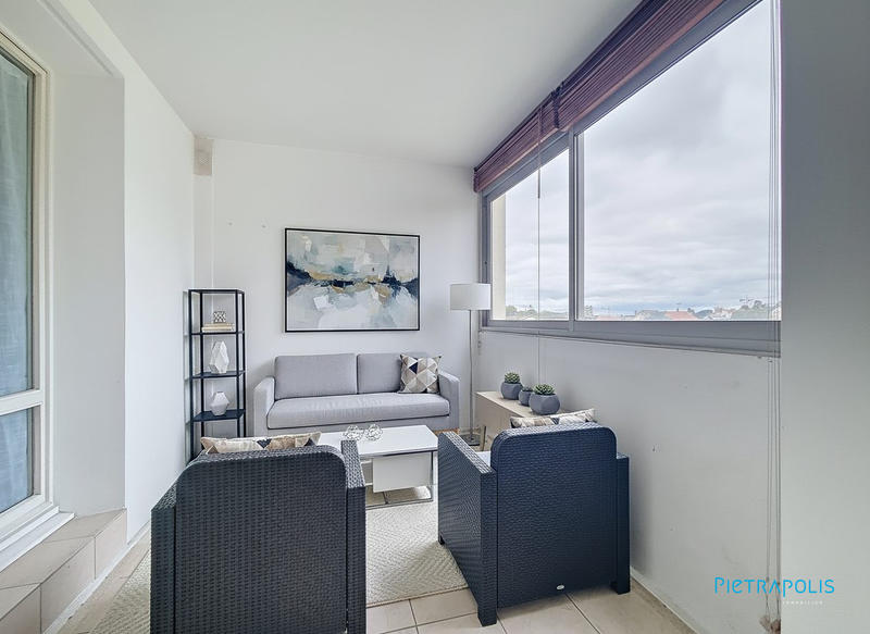 Appartement - 79 m² - 4 pièces