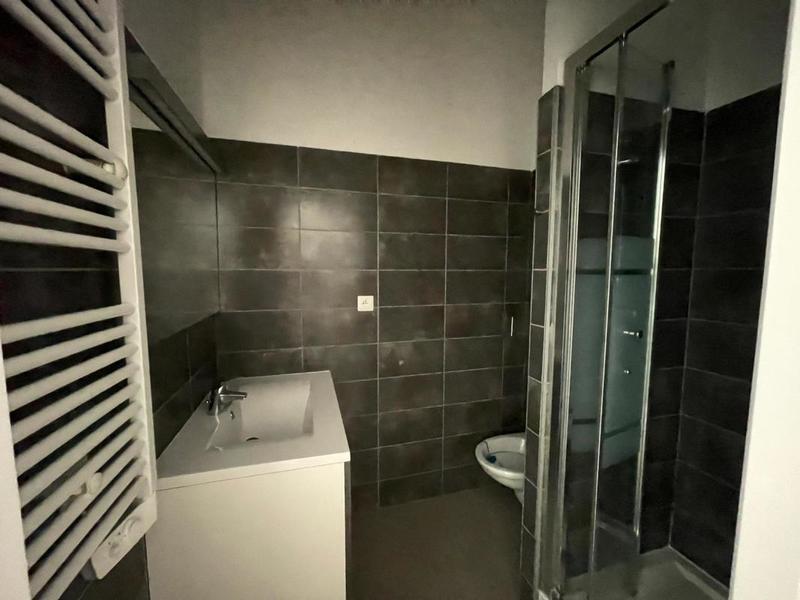 Studio - 14 m² - 1 pièce