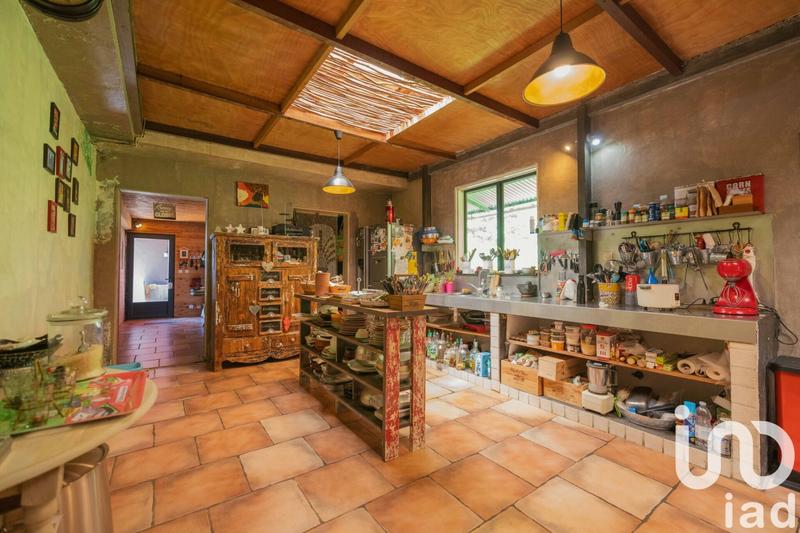 Maison - 200 m² - 6 pièces