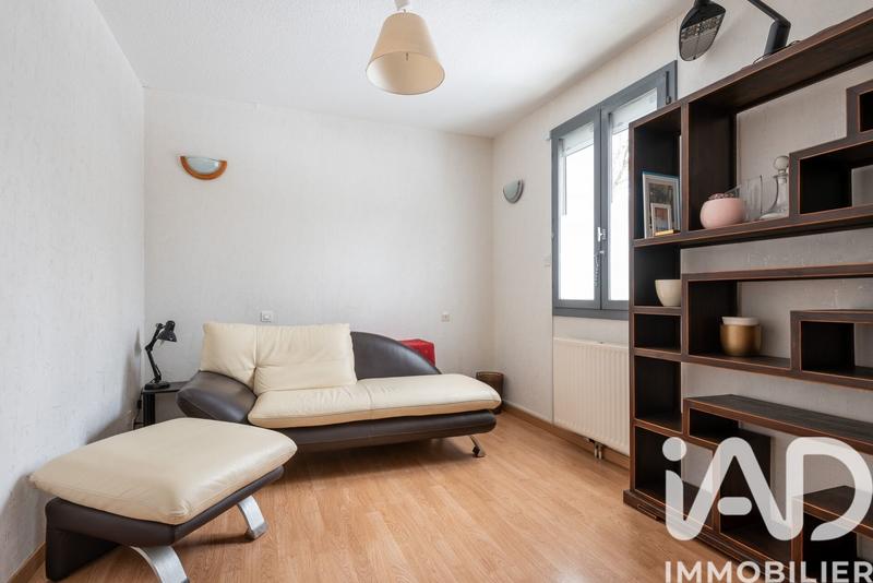 Appartement - 97 m² - 5 pièces