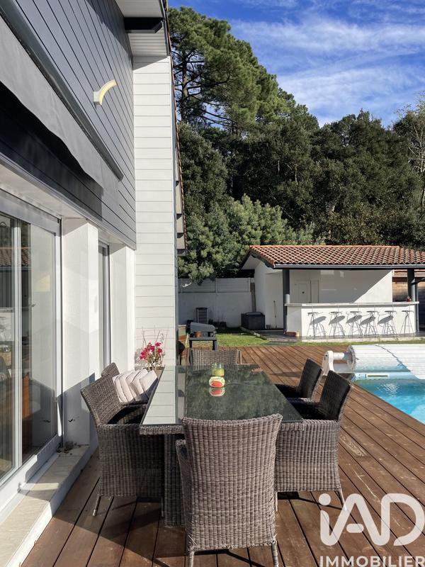 Maison - 158 m² - 5 pièces