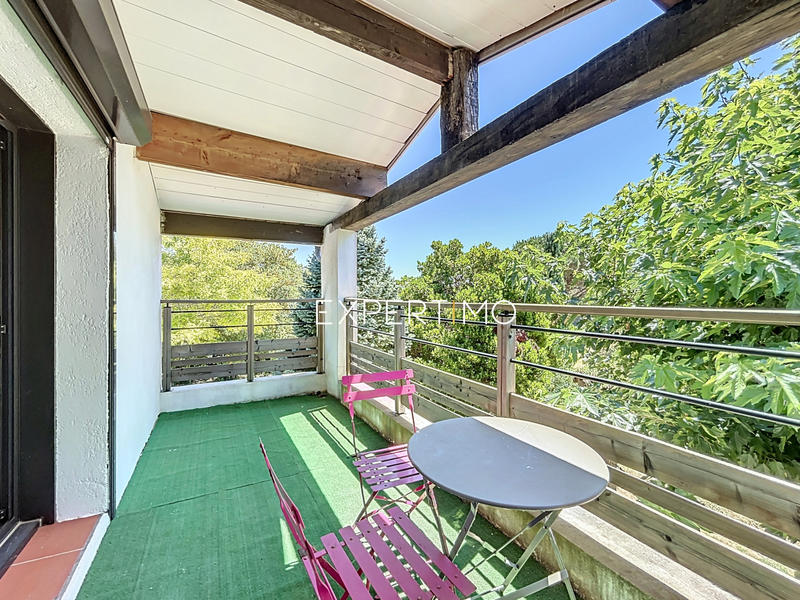 Maison - 195 m² - 6 pièces