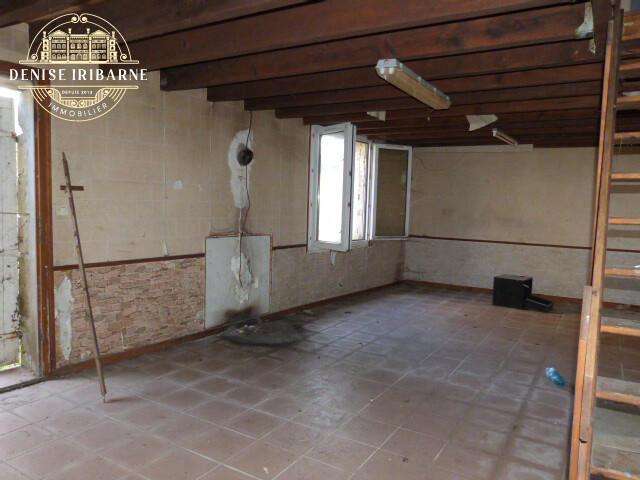 Corps de ferme - 282 m² - 12 pièces