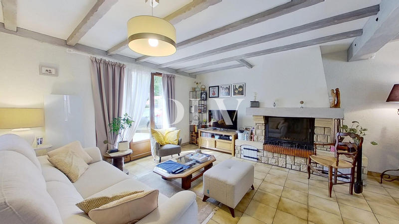 Maison - 127 m² - 5 pièces