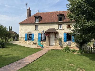 Maison - 121 m² - 4 pièces