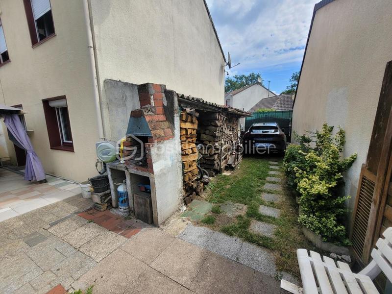 Maison - 76 m² - 4 pièces