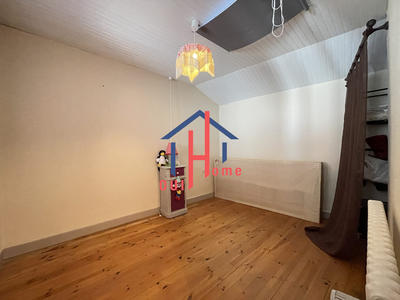 Maison - 98 m² - 5 pièces