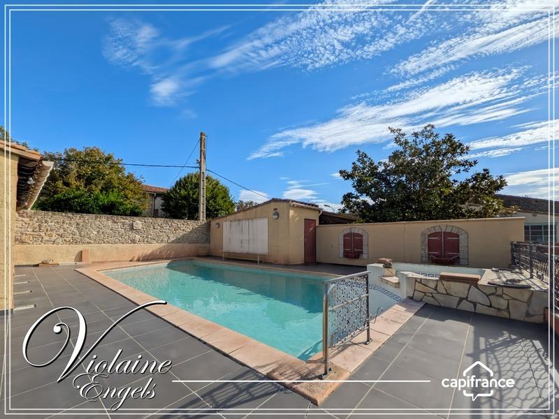 Maison - 217 m² - 7 pièces