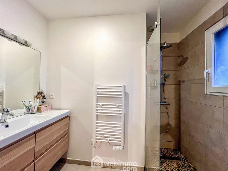 Maison - 122 m² - 5 pièces