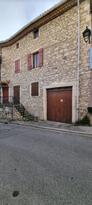 Maison de village - 145 m² - 8 pièces