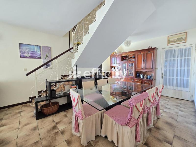 Maison - 160 m² - 6 pièces